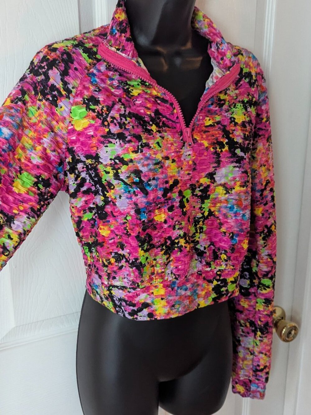 Love star multicolored crop pullover - L